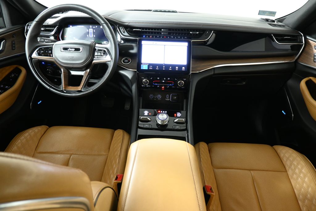 Thumbnail: 2023 Jeep Grand Cherokee - 4