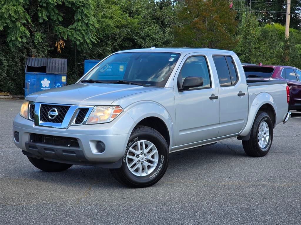 Brilliant Silver 2017 Nissan Frontier Pickup Truck Four-Wheel Drive 5-Speed Automatic Overdrive