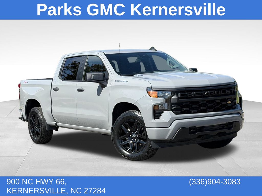 Slate Gray Metallic 2025 Chevrolet Silverado 1500 Pickup Truck Four-Wheel Drive 8-Speed Automatic