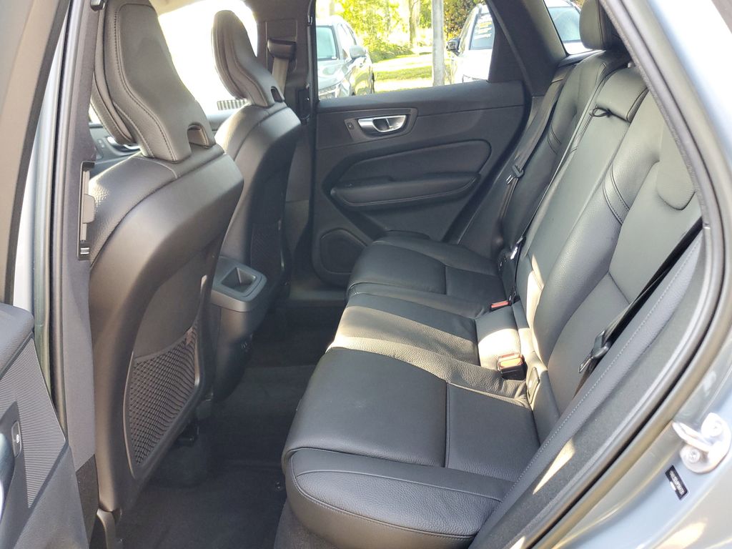 used 2023 Volvo XC60 car, priced at $28,895