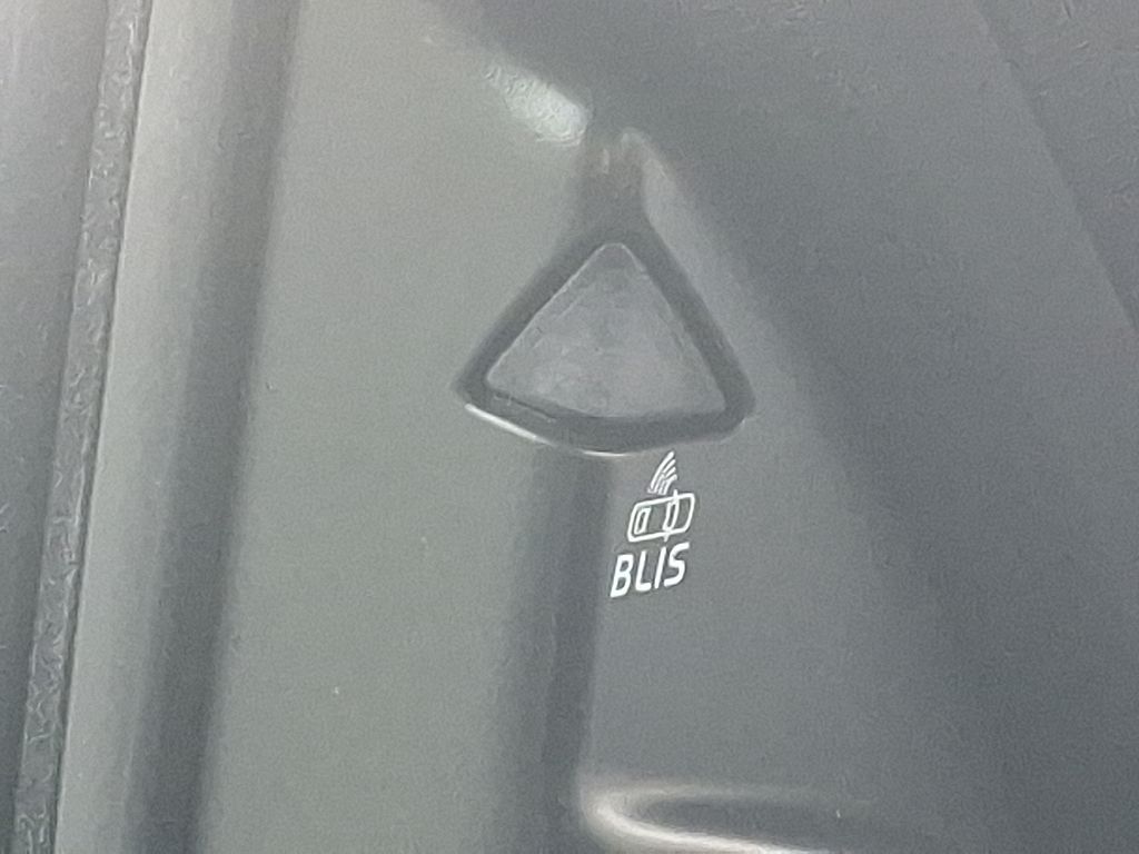 Thumbnail: 2015 Volvo XC60 - 26