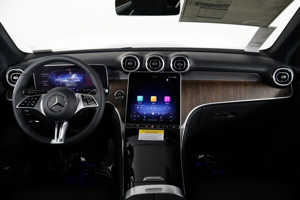 Thumbnail: 2026 Mercedes-Benz GLC - 4