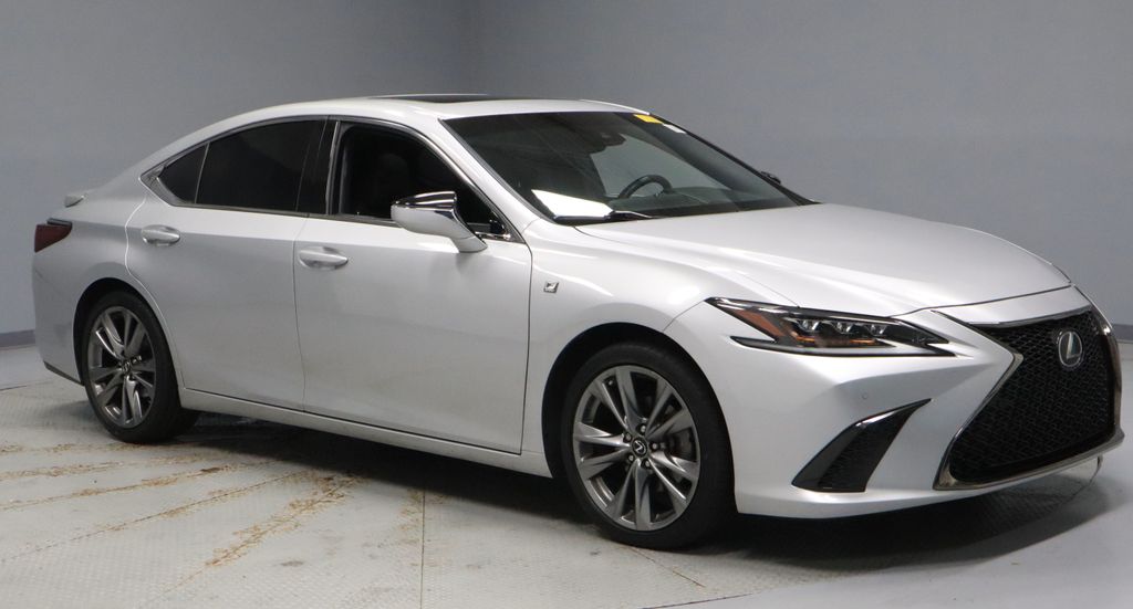 2019 Lexus ES