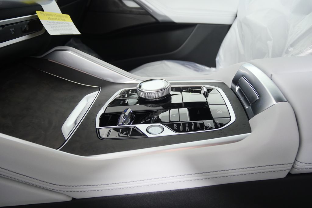Thumbnail: 2026 BMW X6 - 21