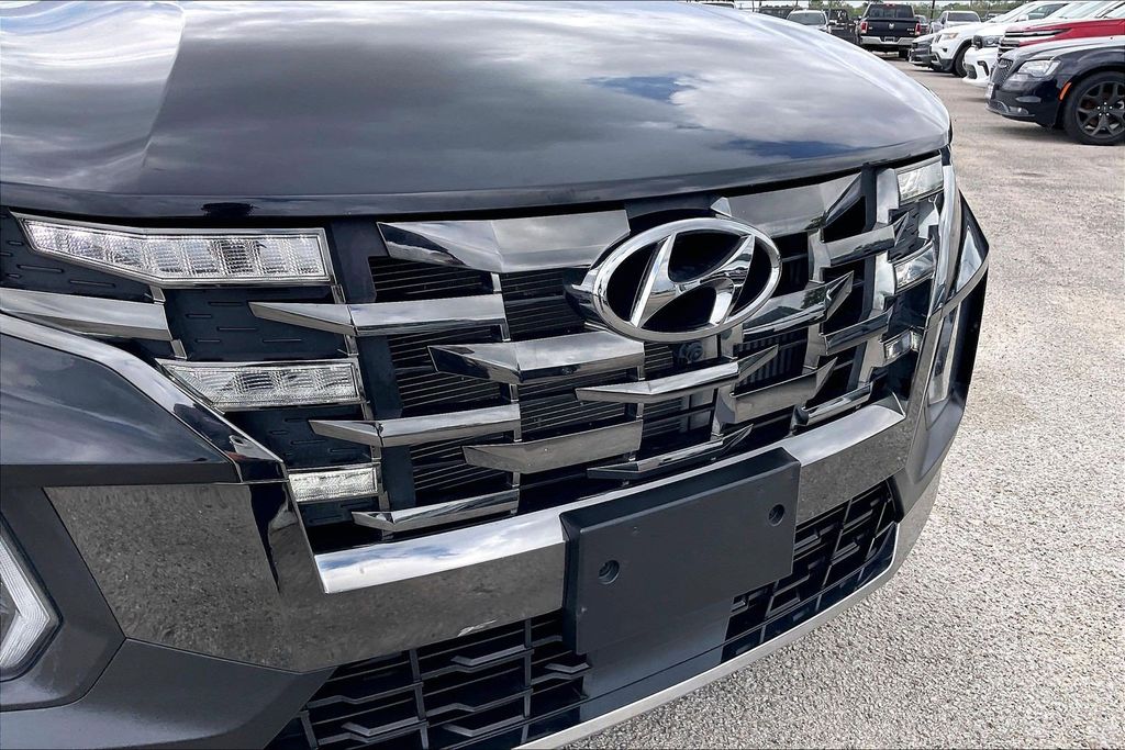 Used 2023 Hyundai Santa Cruz Limited 4D Crew Cab