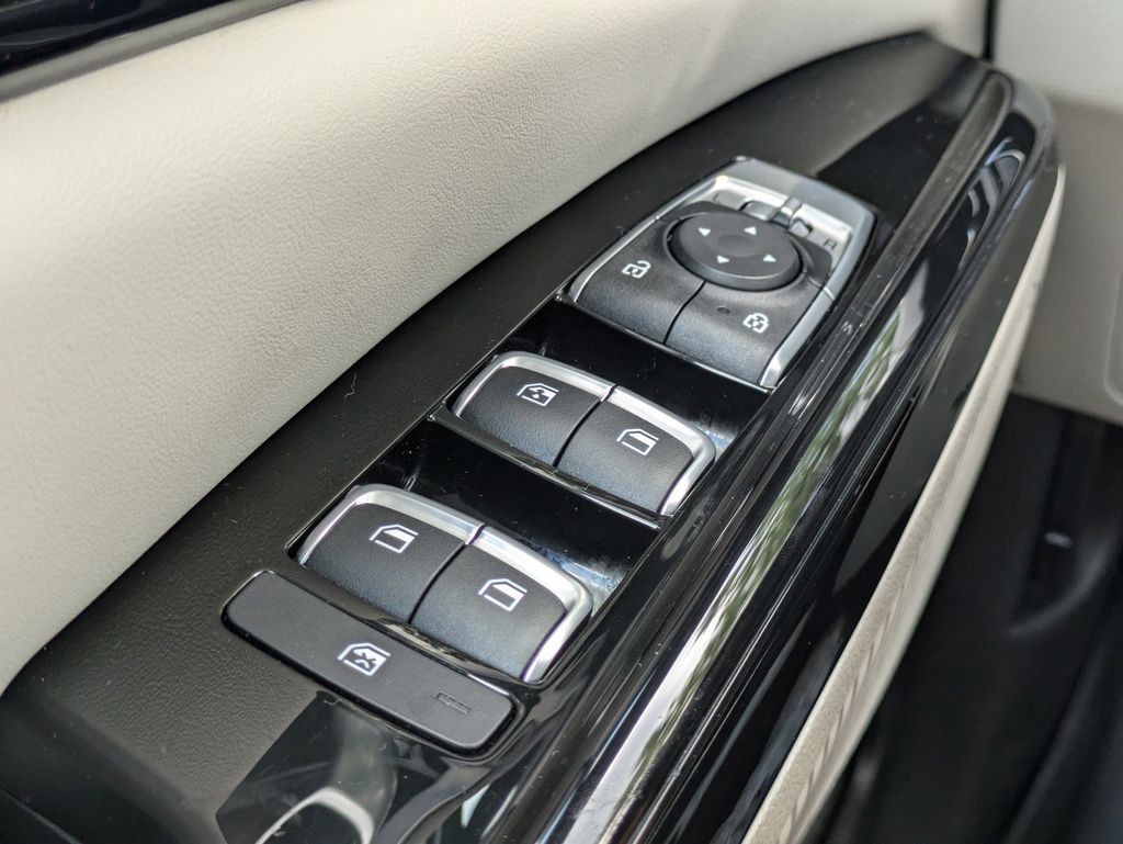 2024 Kia Carnival MPV EX