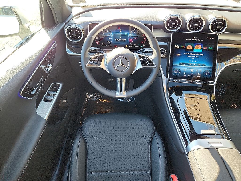 Thumbnail: 2026 Mercedes-Benz GLC - 7