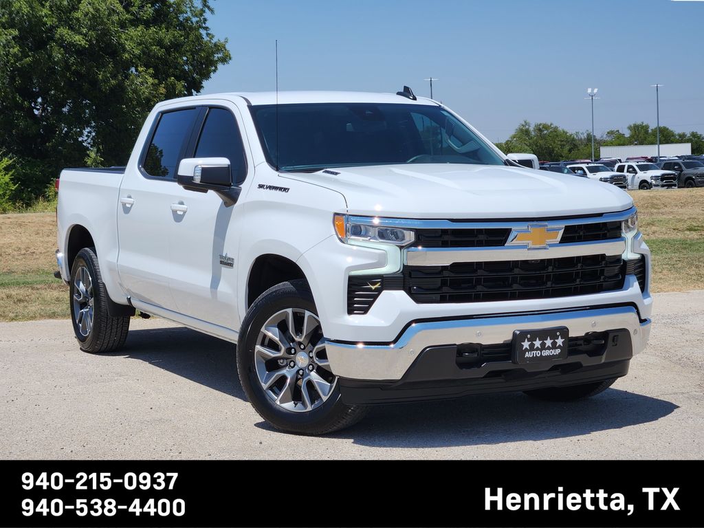 Summit White 2025 Chevrolet Silverado 1500 Pickup Truck 4X2 Automatic