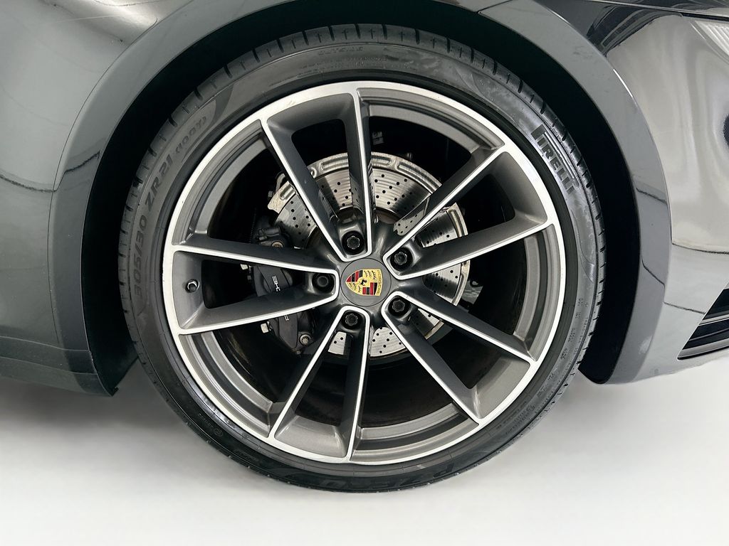 Thumbnail: 2020 Porsche 911 - 28