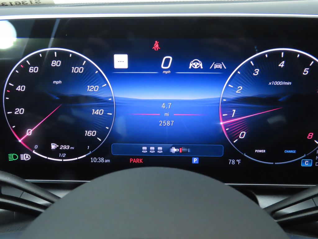 Thumbnail: 2025 Mercedes-Benz GLC - 31