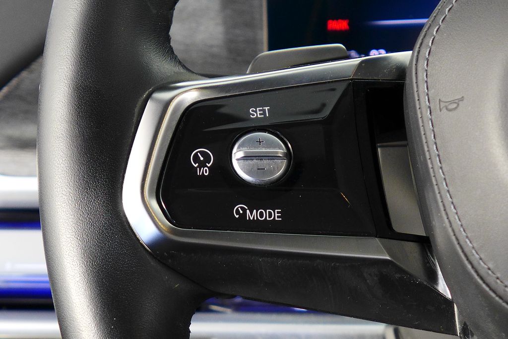 Thumbnail: 2023 BMW i7 - 29