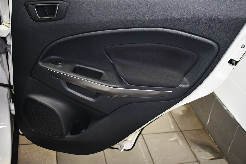 Thumbnail: 2020 Ford EcoSport - 30