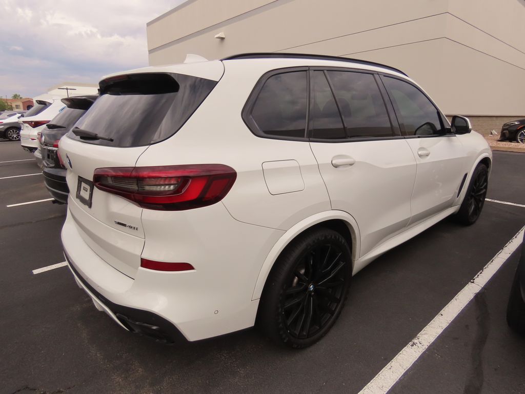 Thumbnail: 2021 BMW X5 - 3