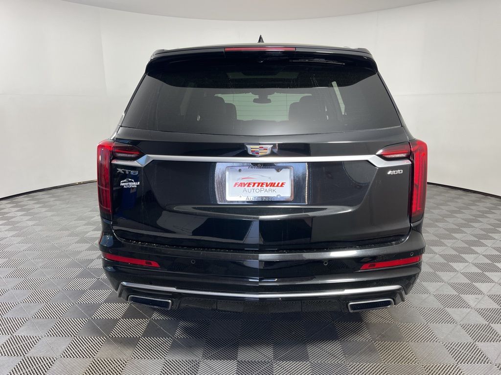 Thumbnail: 2020 Cadillac XT6 - 12