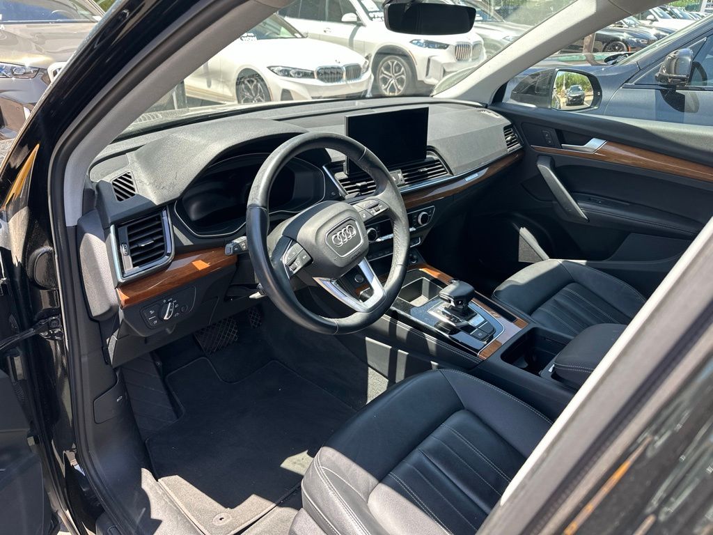 Thumbnail: 2022 Audi Q5 - 7