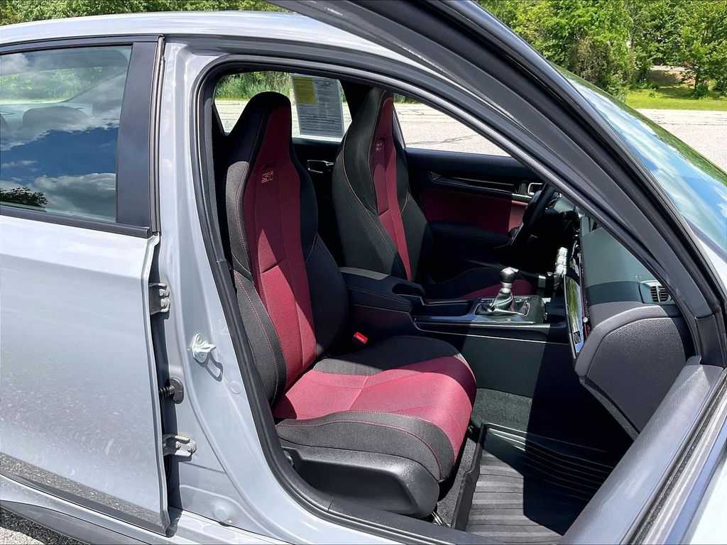 2025 Honda Civic Si — photo 11