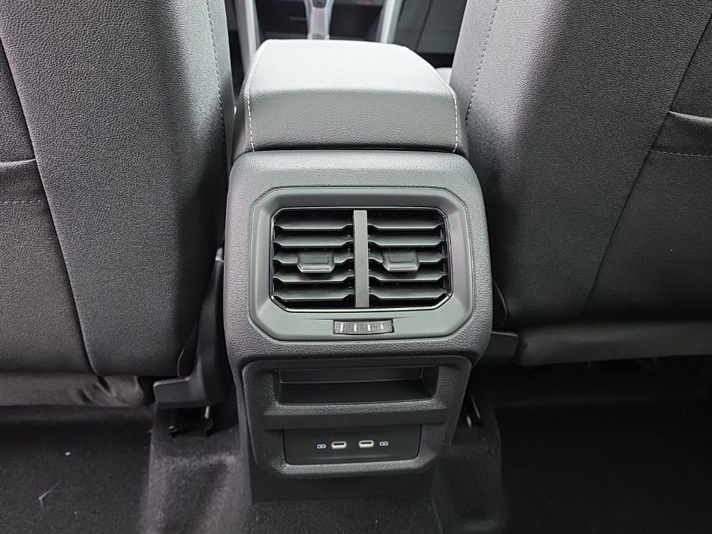 2026 Volkswagen Taos 1.5T SE Black Gray at Sutliff Volkswagen