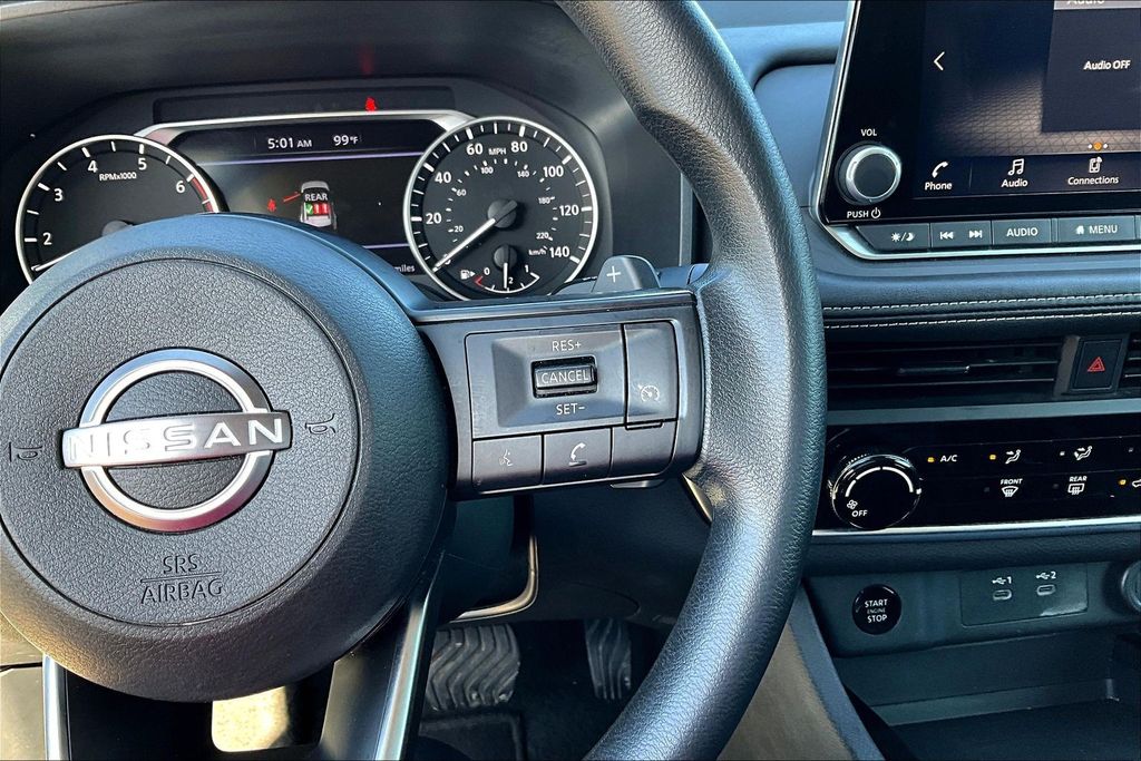2024 Nissan Rogue S - 11