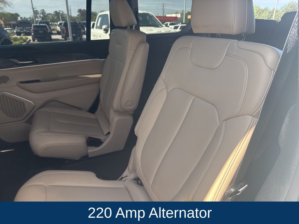 2024 Jeep Grand Cherokee L Limited 4x2