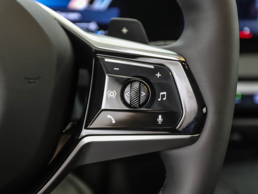 Thumbnail: 2026 BMW X3 - 13