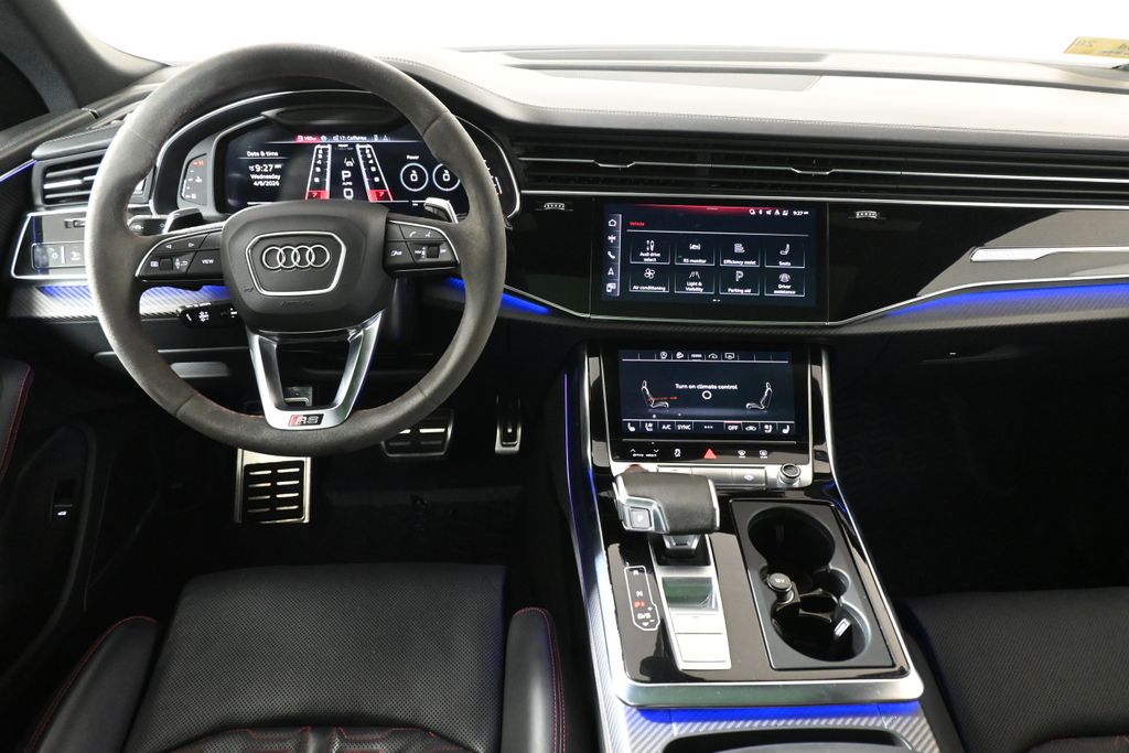 Thumbnail: 2024 Audi RS Q8 - 17