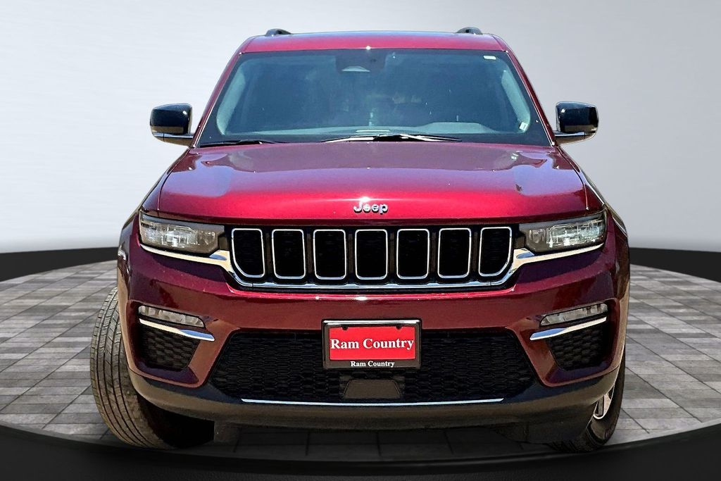 View vehicle photo 3