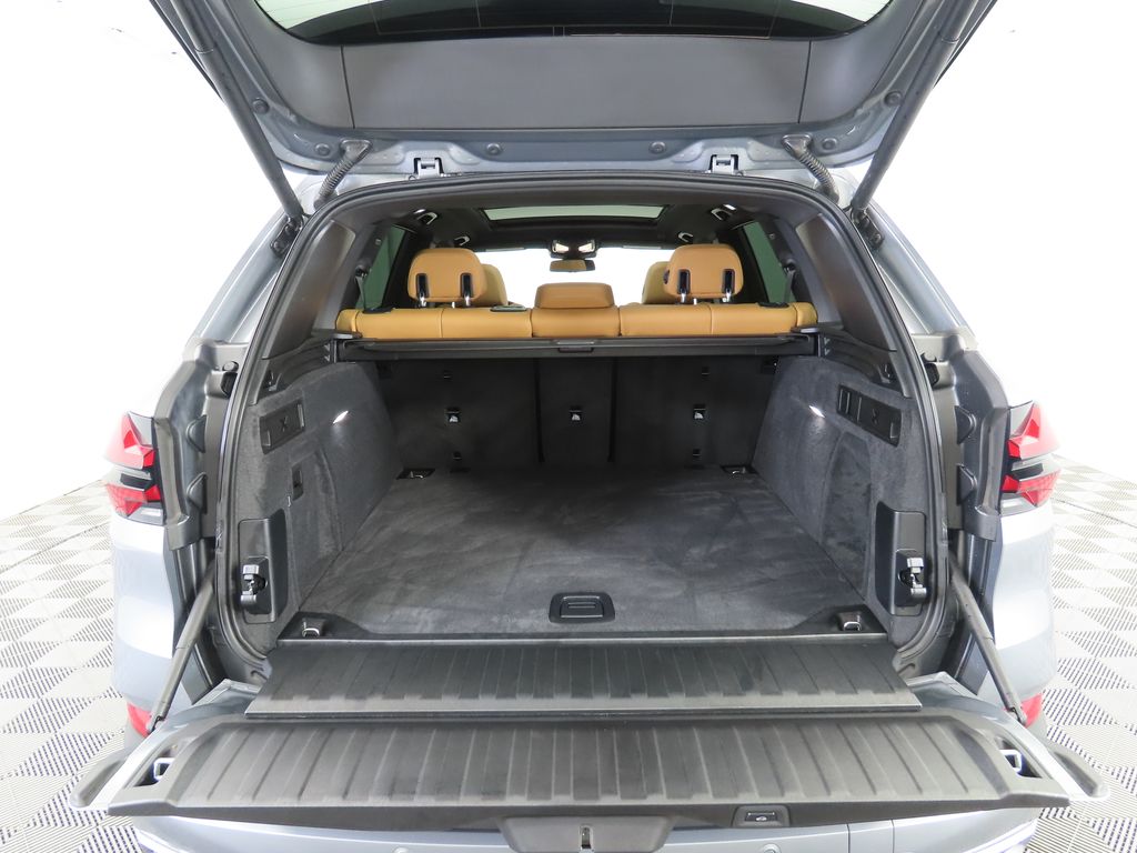 Thumbnail: 2024 BMW X5 - 29