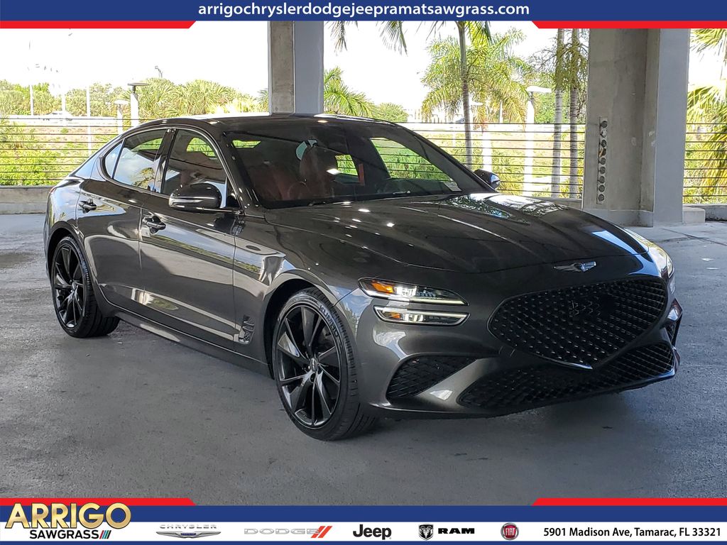 2023 Genesis G70 media 1