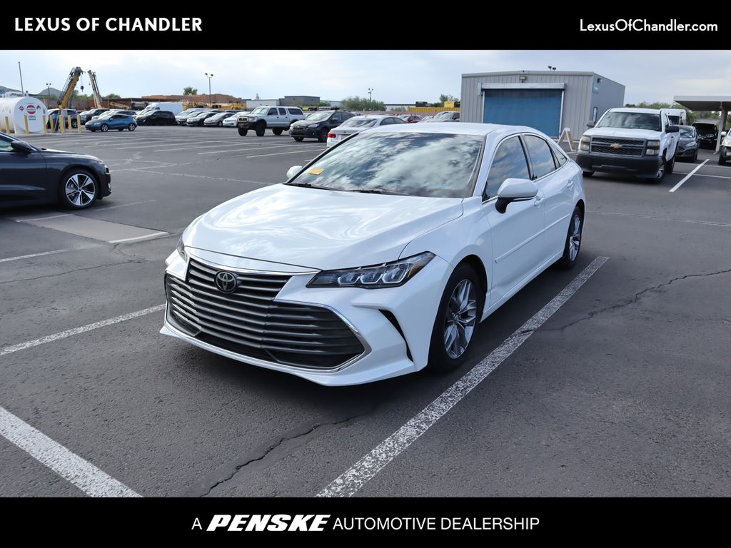 Thumbnail: 2019 Toyota Avalon - 1