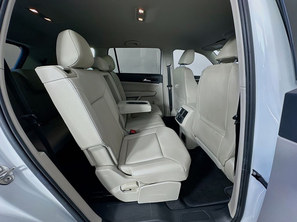 Thumbnail: 2019 Volkswagen Atlas - 28