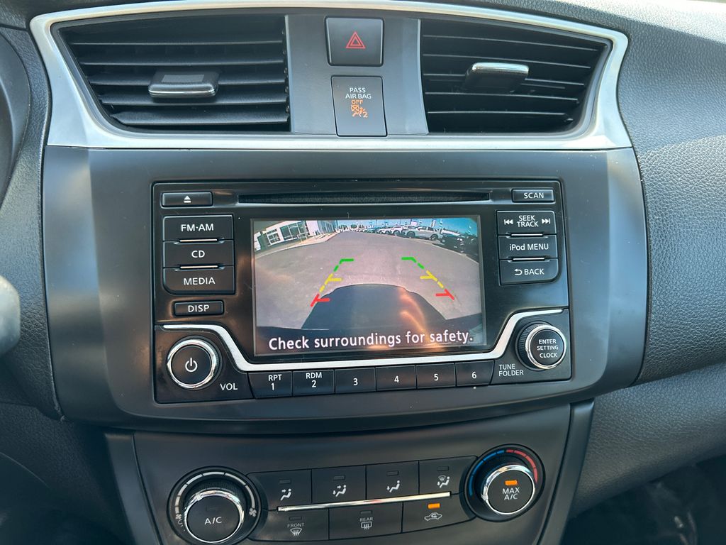 2018 Nissan Sentra S 18