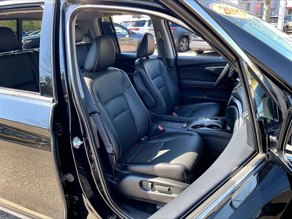 2023 Honda Ridgeline — photo 11