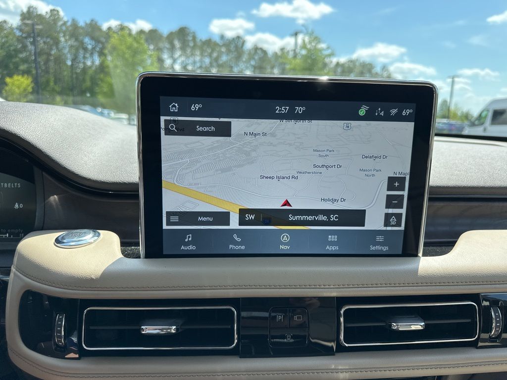 2021 Pristine White Lincoln Aviator Reserve AWD SUV