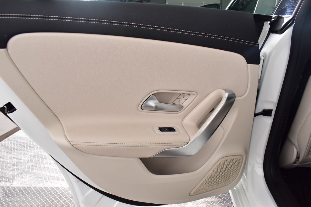 Thumbnail: 2023 Mercedes-Benz CLA - 29