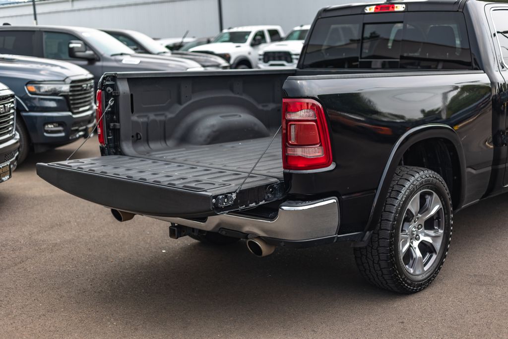 2019 Ram 1500 Laramie thumbnail 10