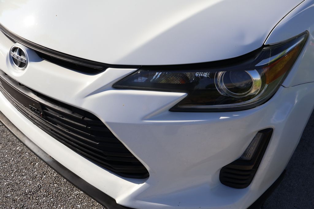 Thumbnail: 2014 Scion tC - 3