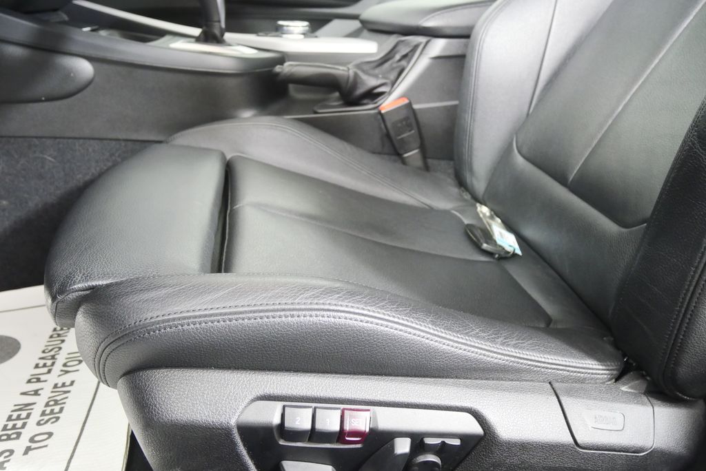 Thumbnail: 2015 BMW 2 Series - 10