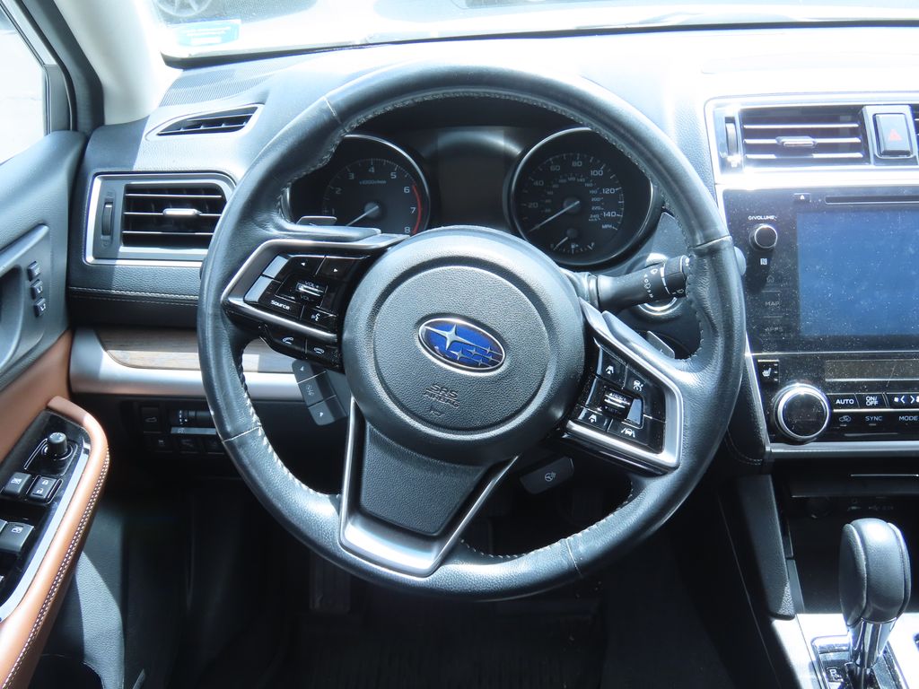 2019 Subaru Outback 2.5i Touring 6