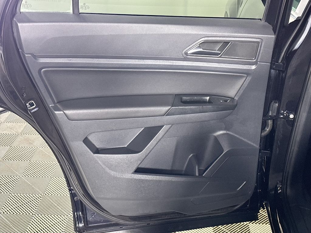 2020 Volkswagen Atlas Cross Sport 2.0T SEL