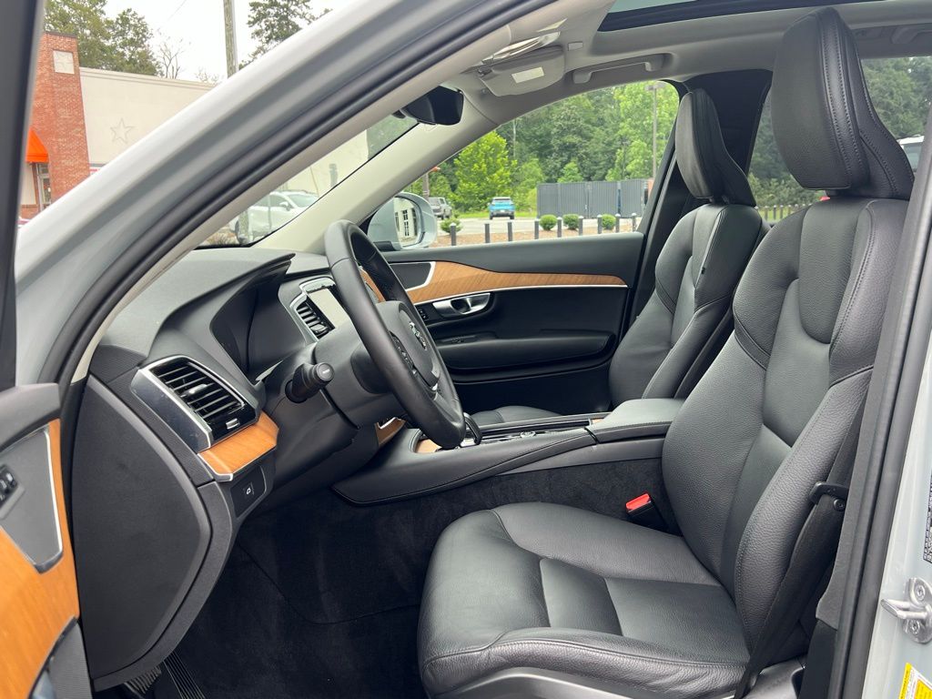 2024 Volvo XC90 B5 Plus - 3