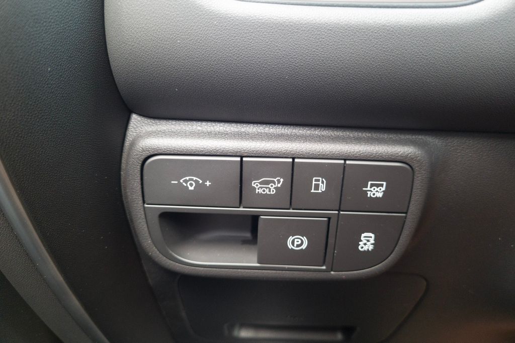 New 2026 White Hyundai Blue SEL Premium image 26