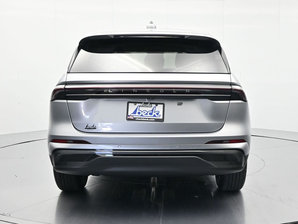 View vehicle photo 6