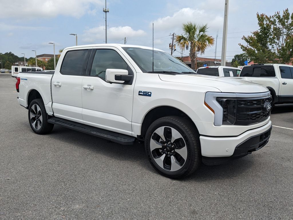 2025 Ford F-150 Lightning Platinum