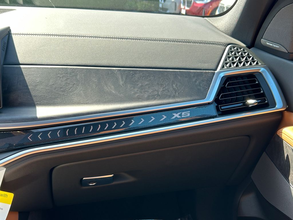 Thumbnail: 2026 BMW X5 - 26