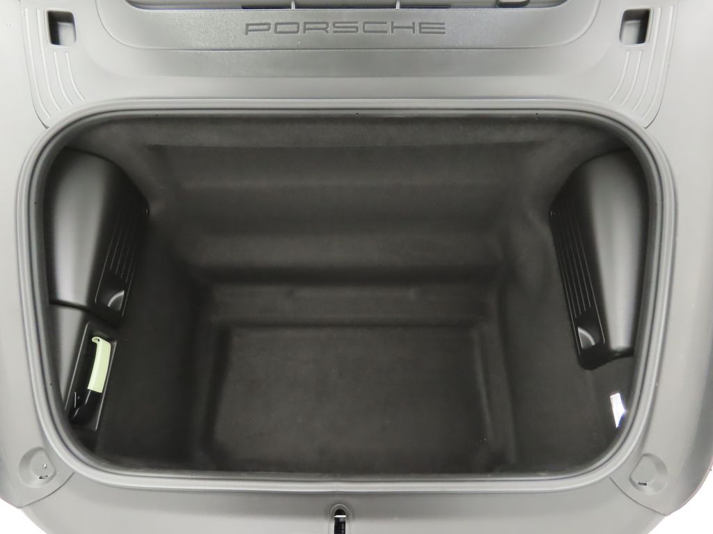 Thumbnail: 2020 Porsche 718 Cayman - 25