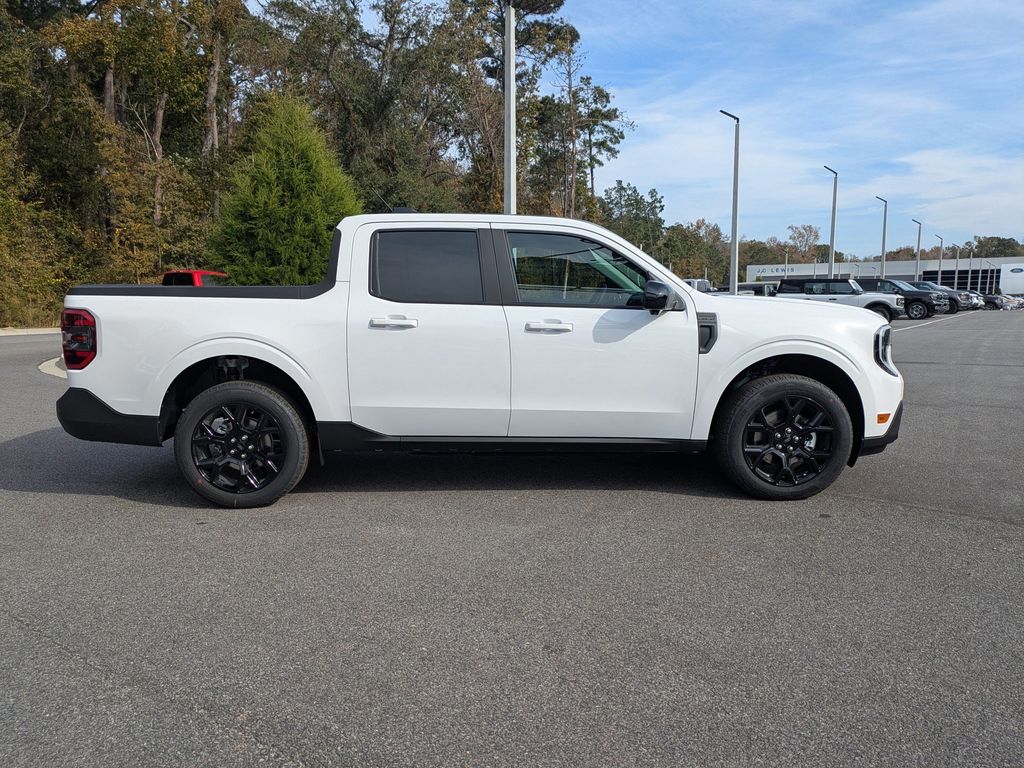 2025 Ford Maverick Lariat
