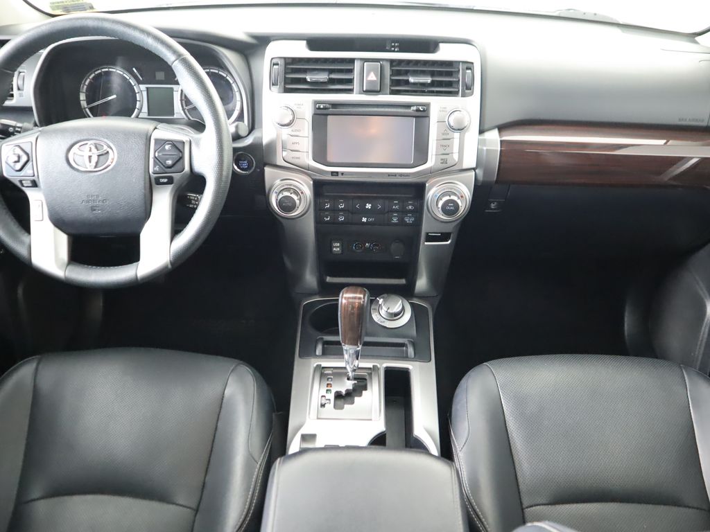 Thumbnail: 2019 Toyota 4Runner - 13