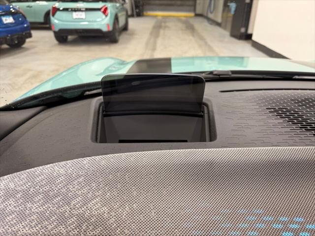 Thumbnail: 2026 MINI Cooper - 14