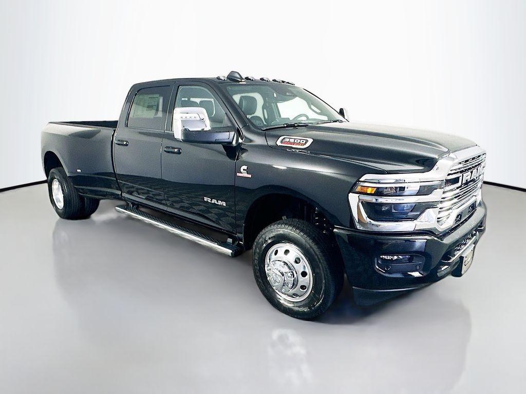 2025 RAM 3500 Laramie Crew Cab LB DRW 4WD