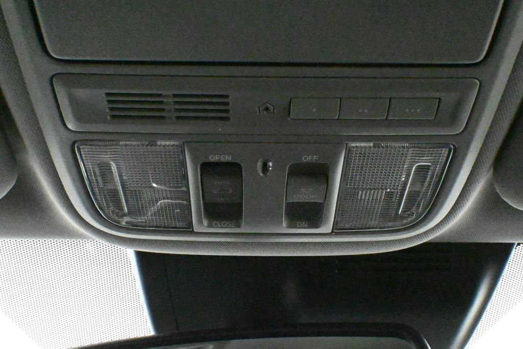 2022 Honda CR-V Touring 23